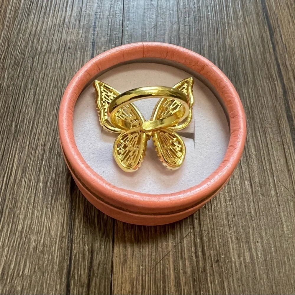 NWT Gold Butterfly Ring Rhinestone Fashion Jewelry Adjustable Back Solid Bling
